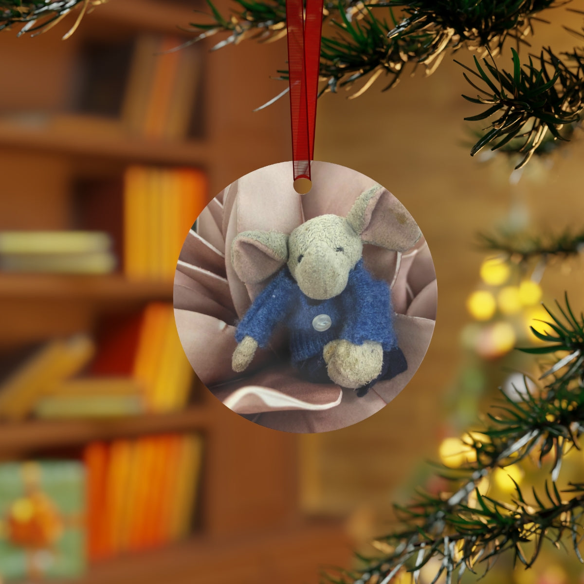 MILO 4-2022 Metal Ornament
