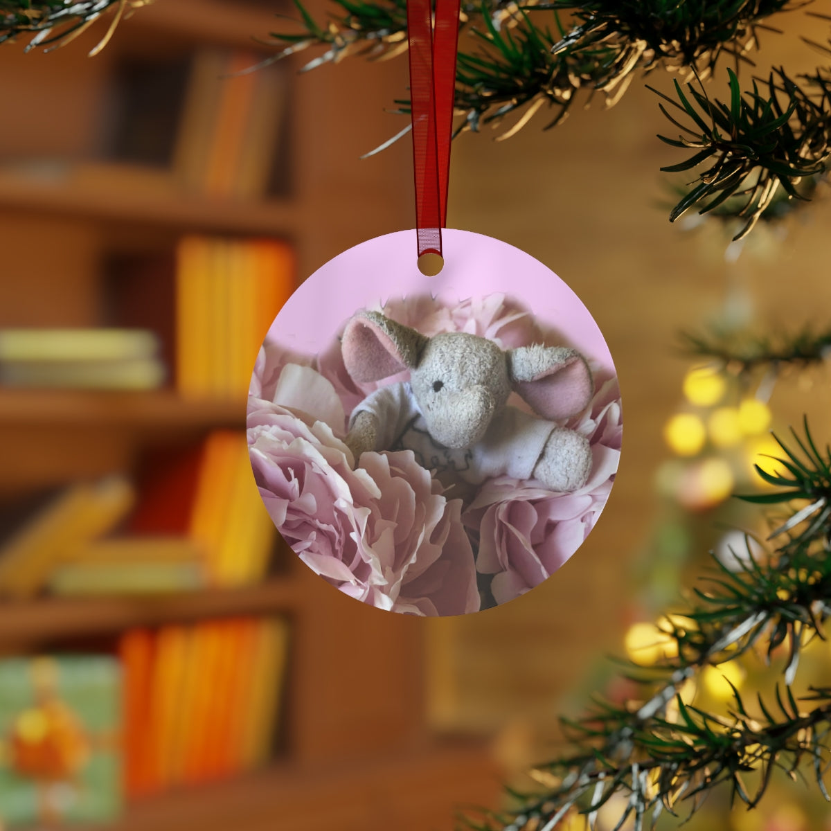 MILO 5-2022 Metal Ornament