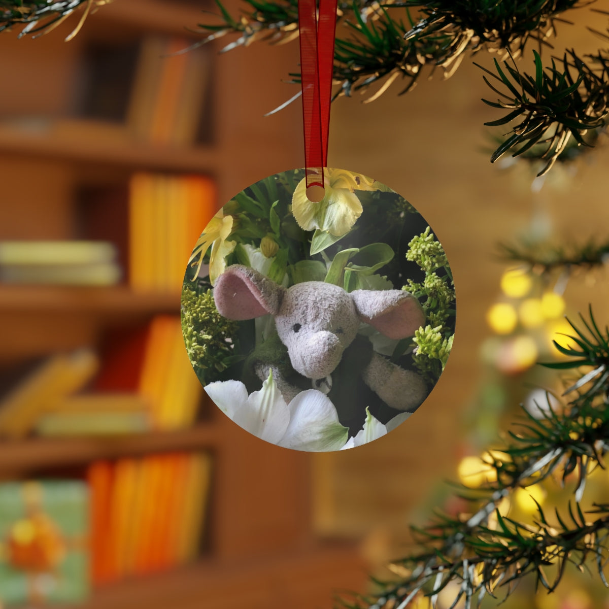 MILO 3-2022 Metal Ornament