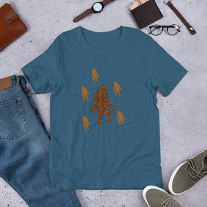 SASQUACHTING tee