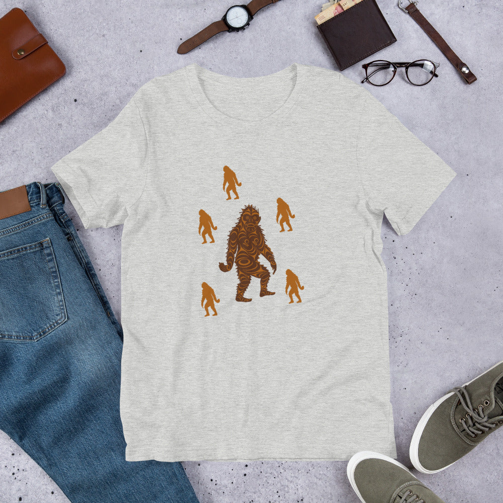 SASQUACHTING tee