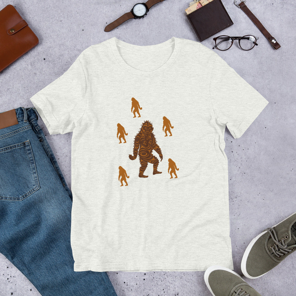 SASQUACHTING tee